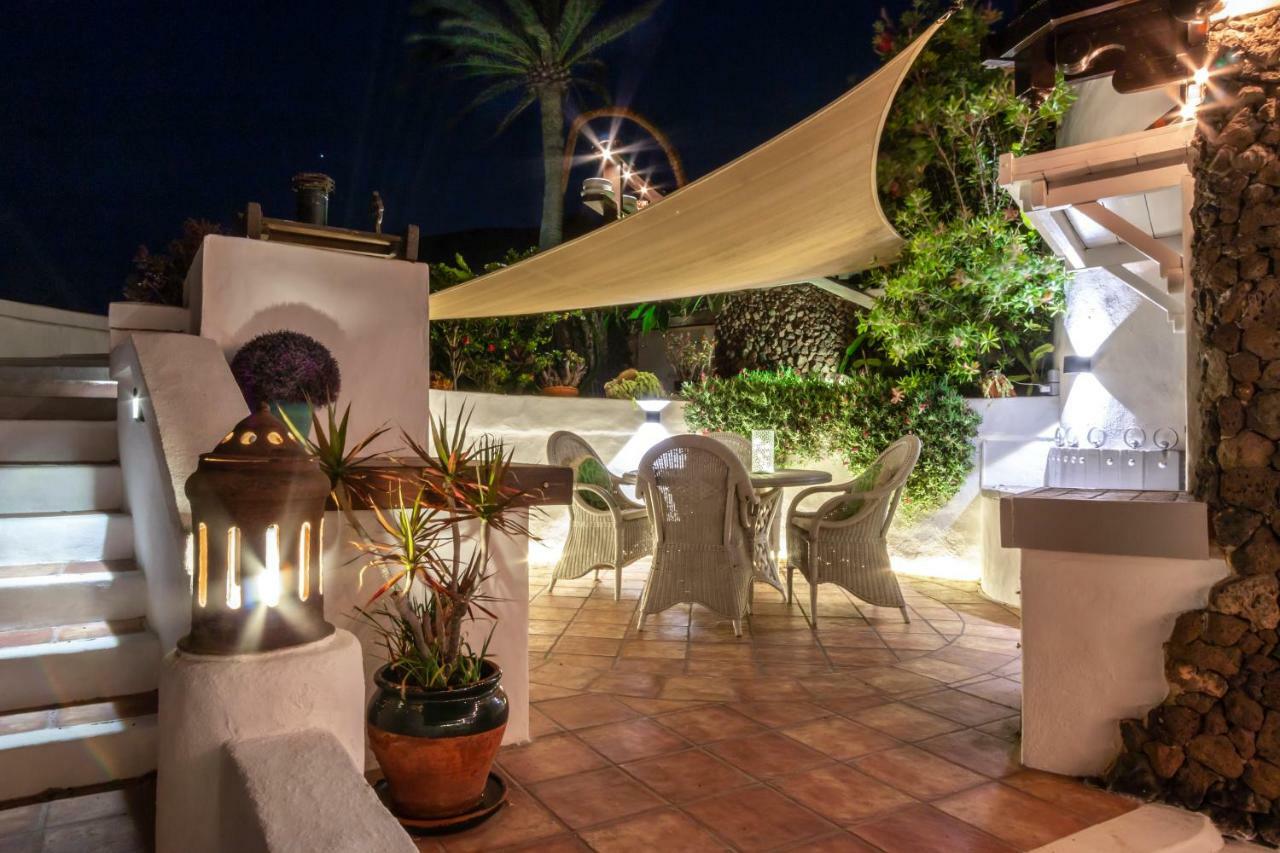 Deluxe Designer Historic Villa Via Lactea, Panoramic Sea Views, Own Private Heated Pool And Subtropical Garden La Asomada  Eksteriør bilde